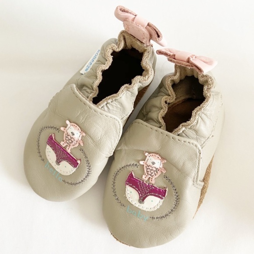 Robeez Hello Baby 0-6 mo owl leather moccasins